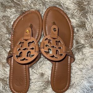 Tory Burch flip flop